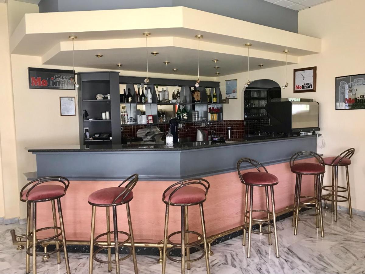 Batis Hotel Λιβανάτες Εξωτερικό φωτογραφία